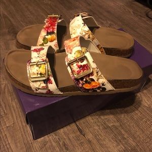 Madden girl sandals